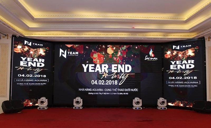 backdrop-year-end